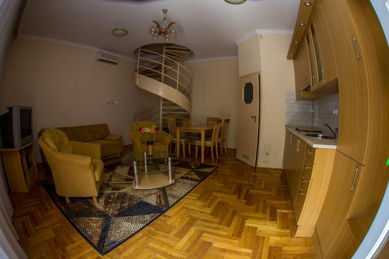 Aqua Line Apartmanhaz Hajdúszoboszló المظهر الخارجي الصورة